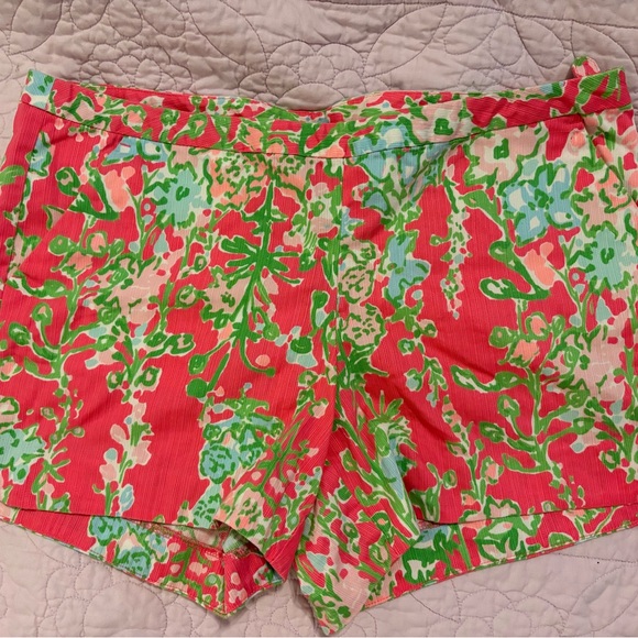 Lilly Pulitzer Pants - Lilly Pulitzer Red and Green Floral High Waist Shorts